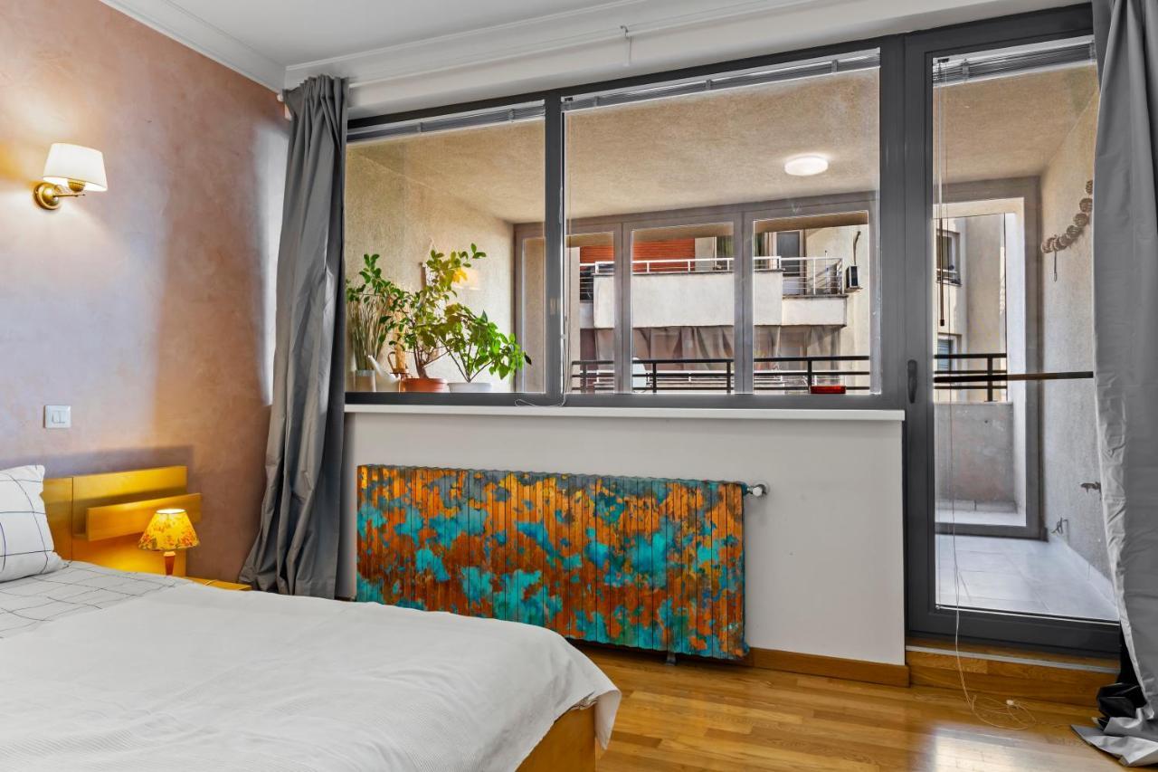 125 Sqm Family Friendly With Kids Room Bucharest Exterior photo
