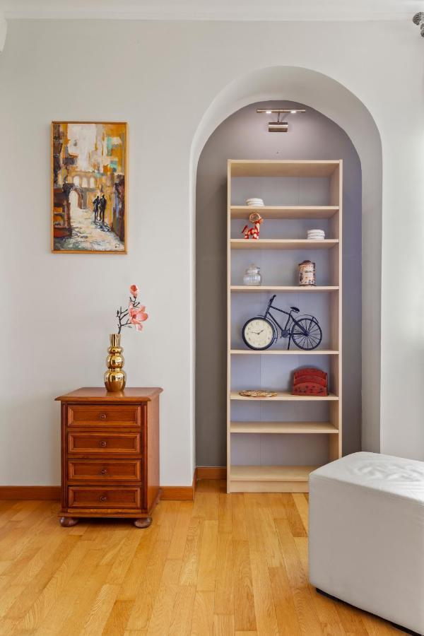 125 Sqm Family Friendly With Kids Room Bucharest Exterior photo